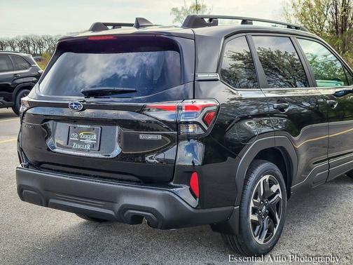 Crystal Black Silica 2026 Subaru Forester Premium