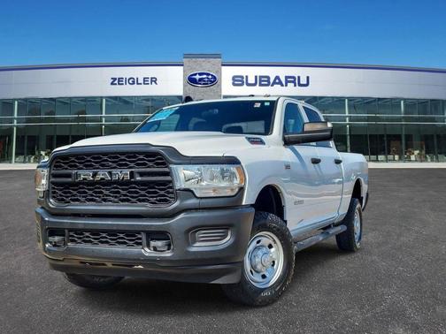 Bright White Clearcoat 2022 RAM 2500 Tradesman
