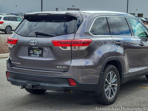Predawn Gray Mica 2019 Toyota Highlander