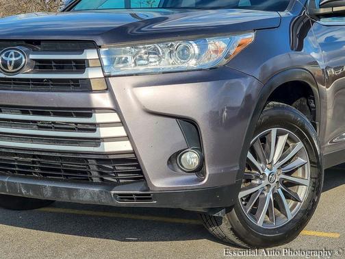 Predawn Gray Mica 2019 Toyota Highlander