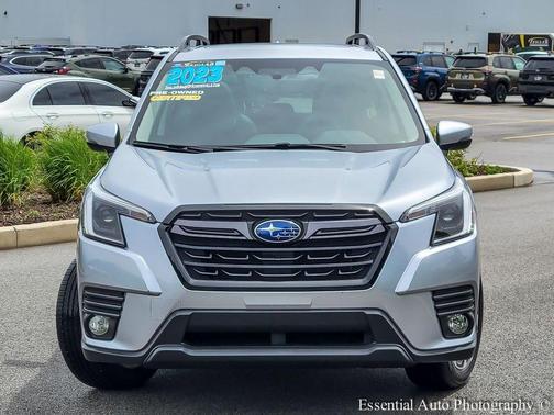 Ice Silver Metallic 2023 Subaru Forester Limited