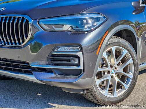 Dark Graphite Metallic 2021 BMW X5 sDrive40i