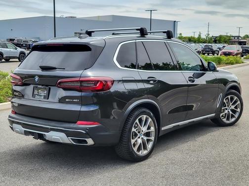 Dark Graphite Metallic 2021 BMW X5 sDrive40i