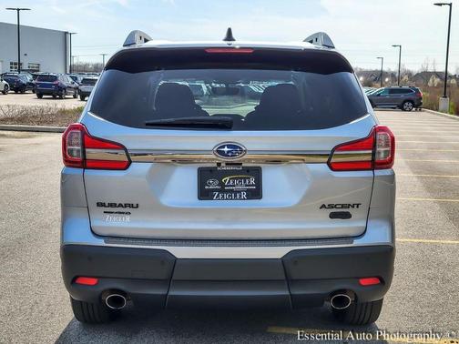 Ice Silver Metallic 2022 Subaru Ascent Onyx Edition
