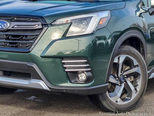 2023 Subaru Forester Touring