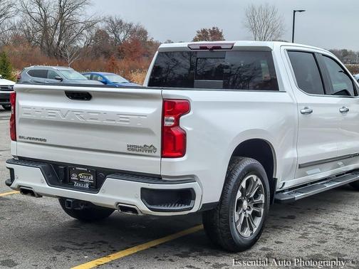 2022 Chevrolet Silverado 1500 High Country