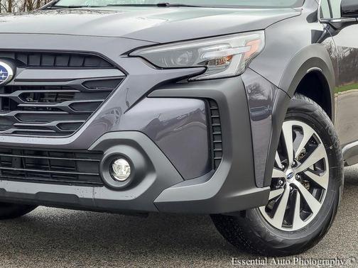 Magnetite Gray Metallic 2025 Subaru Outback Premium