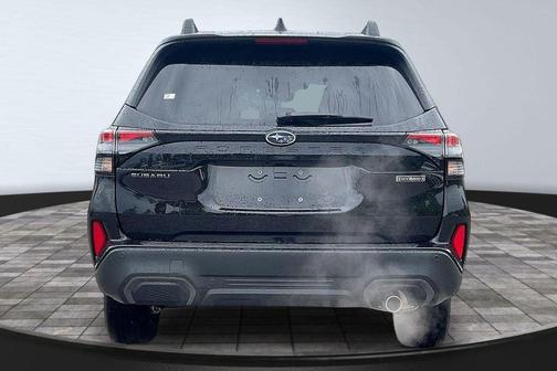 Crystal Black Silica 2026 Subaru Forester Limited