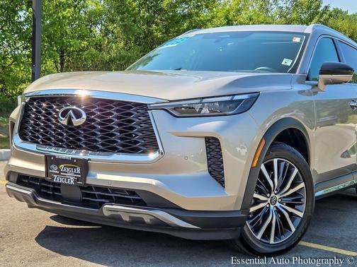 2023 INFINITI QX60 SENSORY