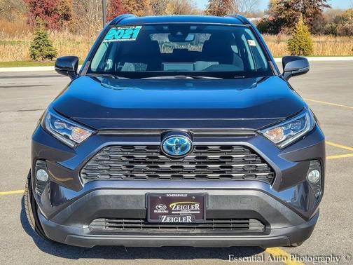 2021 Toyota RAV4 Hybrid XLE