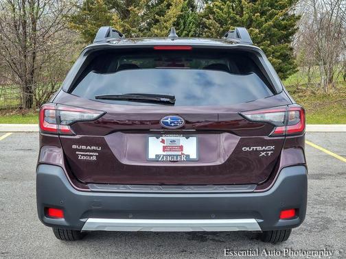 Crystal White Pearl 2024 Subaru Outback Limited XT