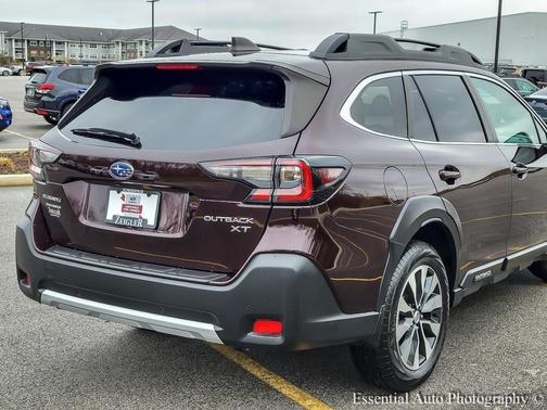 Crystal White Pearl 2024 Subaru Outback Limited XT