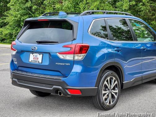 Horizon Blue Pearl 2022 Subaru Forester Limited
