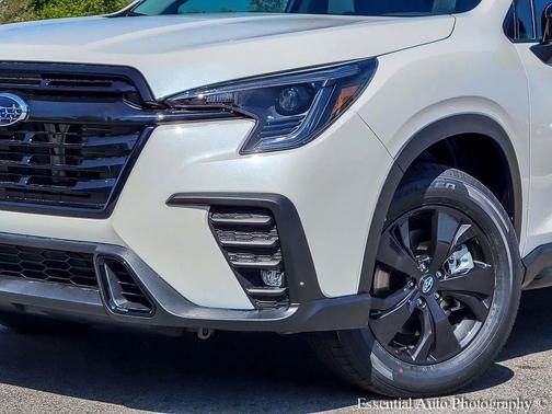 Crystal White Pearl 2026 Subaru Ascent Premium
