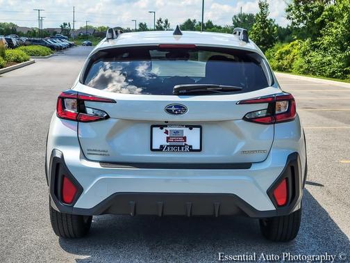 Crystal White Pearl 2024 Subaru Crosstrek Premium