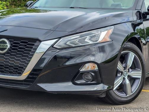 2022 Nissan Altima 2.5 SL