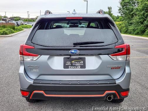 Ice Silver Metallic 2021 Subaru Forester Sport