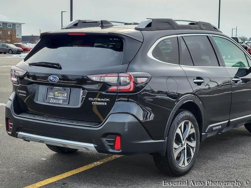 2021 Subaru Outback Touring