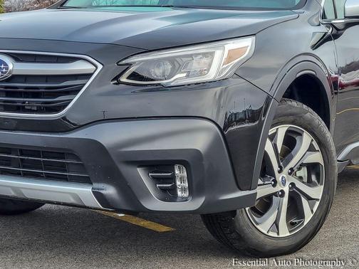 2021 Subaru Outback Touring