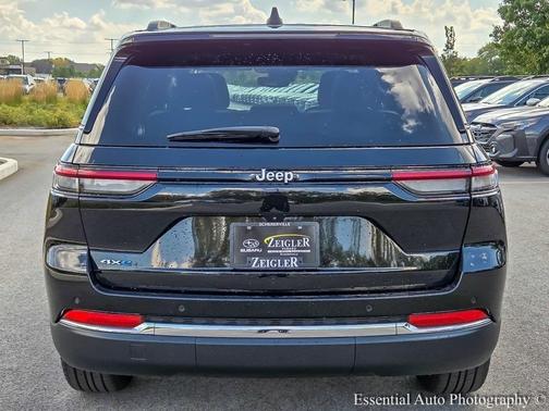 2024 Jeep Grand Cherokee 4xe Base