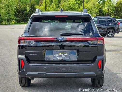 Crystal Black Silica 2026 Subaru Outback Limited