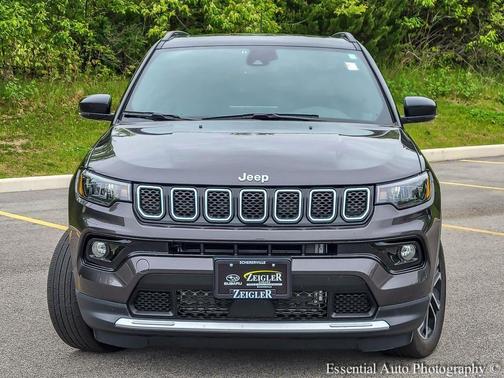 Granite Crystal Clearcoat Metallic 2023 Jeep Compass Limited