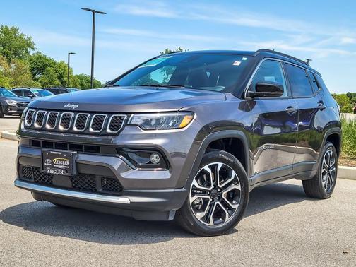 Granite Crystal Clearcoat Metallic 2023 Jeep Compass Limited