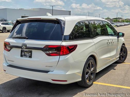 2023 Honda Odyssey Sport