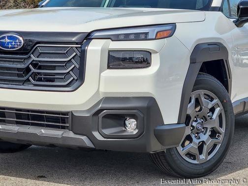 Crystal White Pearl 2026 Subaru Outback Premium