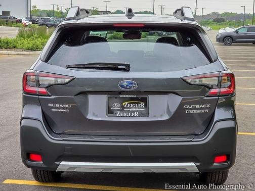 2025 Subaru Outback Touring XT