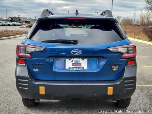 Geyser Blue 2022 Subaru Outback Wilderness