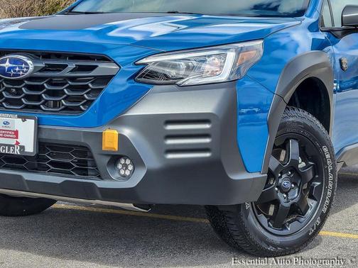 Geyser Blue 2022 Subaru Outback Wilderness