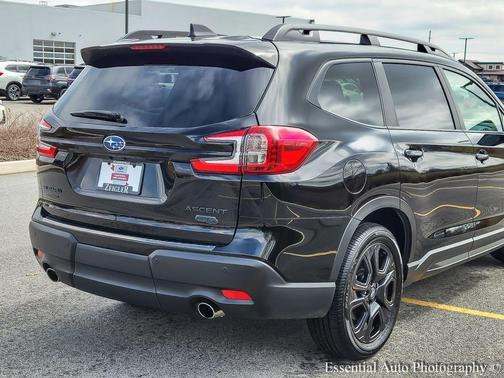 Crystal Black Silica 2025 Subaru Ascent Onyx Edition Touring