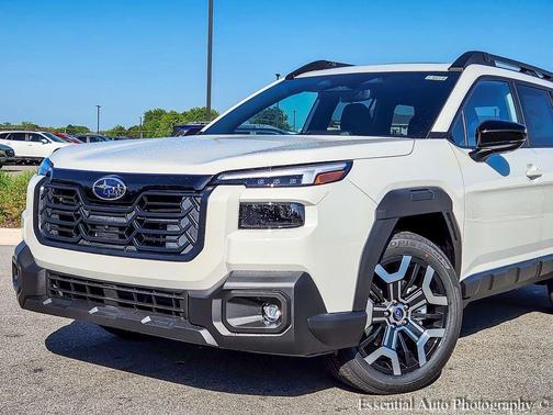 Crystal White Pearl 2026 Subaru Outback Touring XT