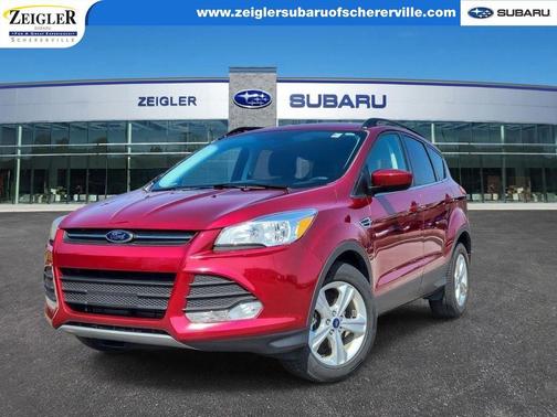 Ruby Red Metallic 2016 Ford Escape SE