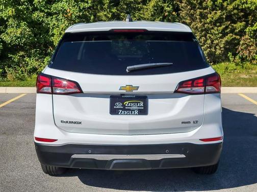 Summit White 2024 Chevrolet Equinox LT