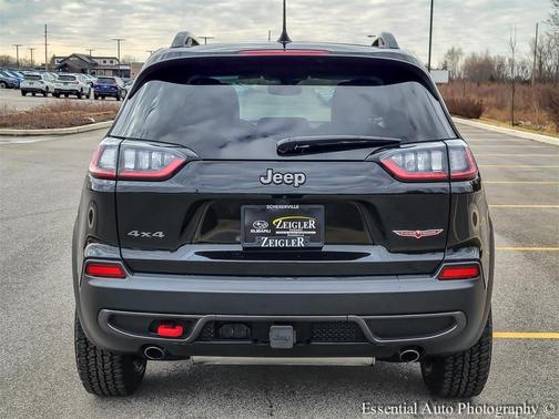 2022 Jeep Cherokee Trailhawk