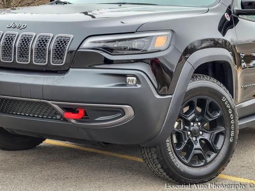 2022 Jeep Cherokee Trailhawk