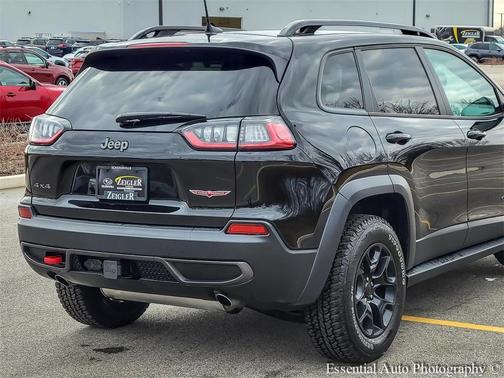 2022 Jeep Cherokee Trailhawk