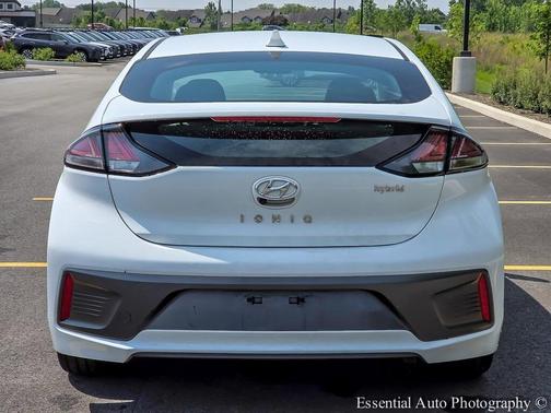 2020 Hyundai IONIQ Hybrid SEL