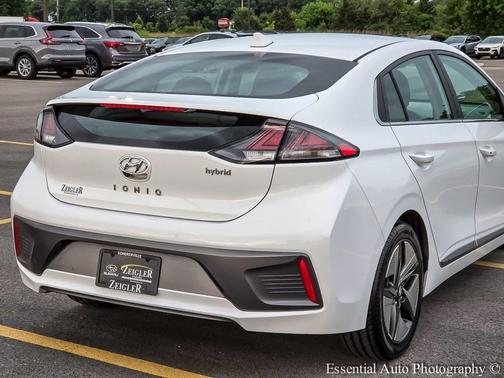2020 Hyundai IONIQ Hybrid SEL