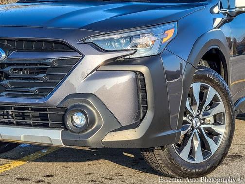2025 Subaru Outback Touring