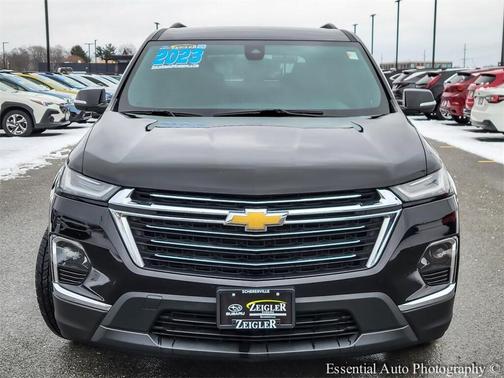 2023 Chevrolet Traverse LT Leather