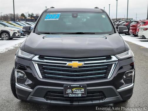 2023 Chevrolet Traverse LT Leather