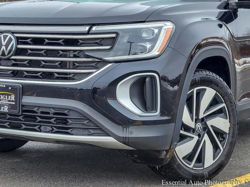 2024 Volkswagen Atlas 2.0T SE