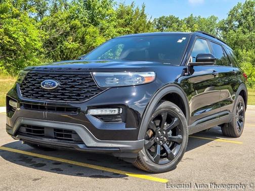 2023 Ford Explorer ST-Line