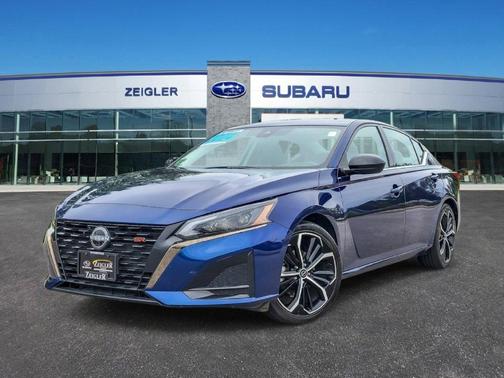 Deep Blue Pearl 2024 Nissan Altima 2.5 SR