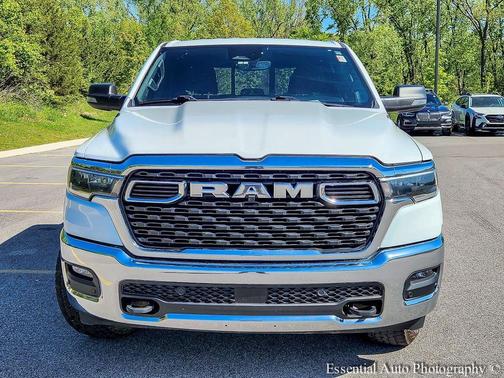 Bright White Clearcoat 2025 RAM 1500 Big Horn/Lone Star