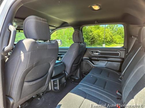 Bright White Clearcoat 2025 RAM 1500 Big Horn/Lone Star