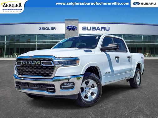 Bright White Clearcoat 2025 RAM 1500 Big Horn/Lone Star